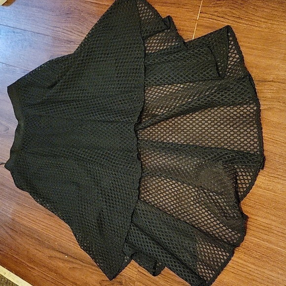 HARPER and Me Net High Low Skirt - Picture 3 of 7